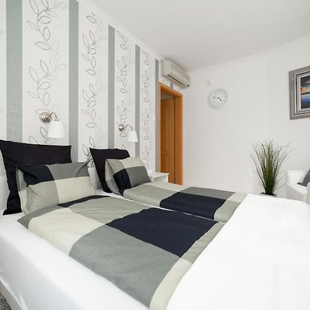 בודפשט Gde Hollo Apartments מראה חיצוני תמונה
